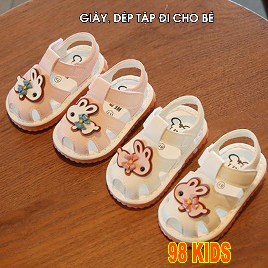 Giày tập đi cho bé trai bé gái Dép Sandal cho bé đế mềm chống trơn trượt có phát tiếng kêu tit tit