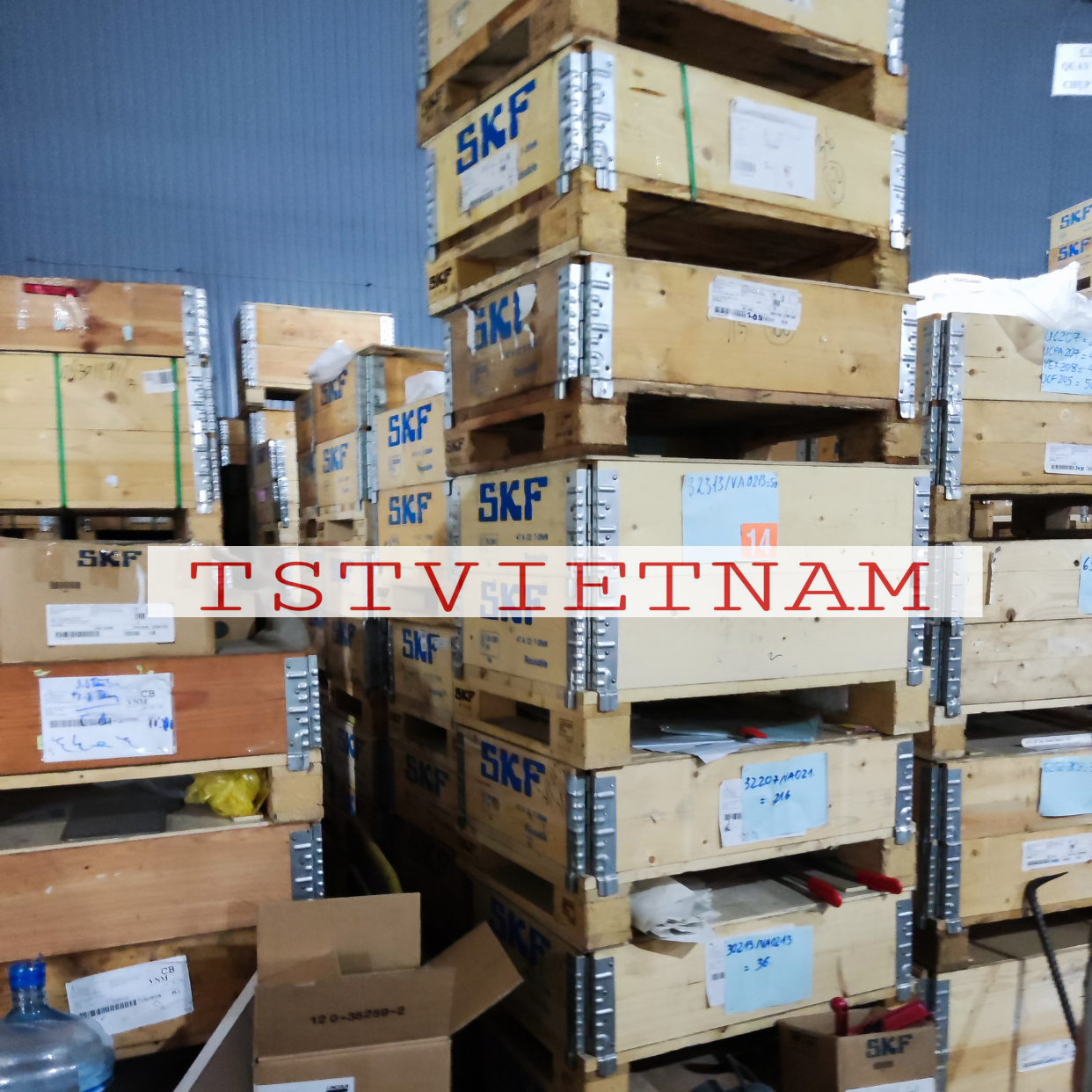 Vành chặn SKF FRB 12/180