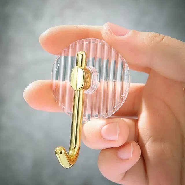 Móc Nhựa Dán Tường Móc Vàng Treo Trang Trí Trong Nhà Tiện Dụng