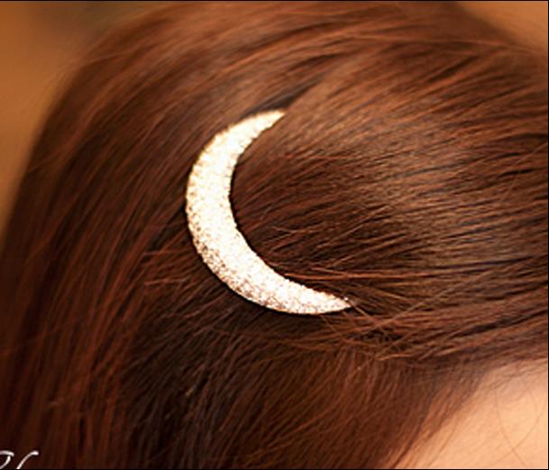 Kẹp tóc hình vầng trăng đính đá KAH56