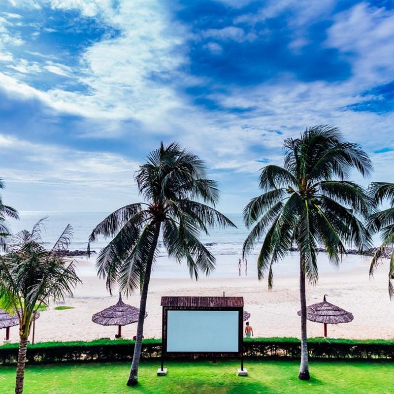 Lotus Mũi Né Resort & Spa 4* - Buffet Sáng, Hồ Bơi Lớn, Bãi Biển Riêng, Gần Phan Thiết & Các Điểm Tham Quan
