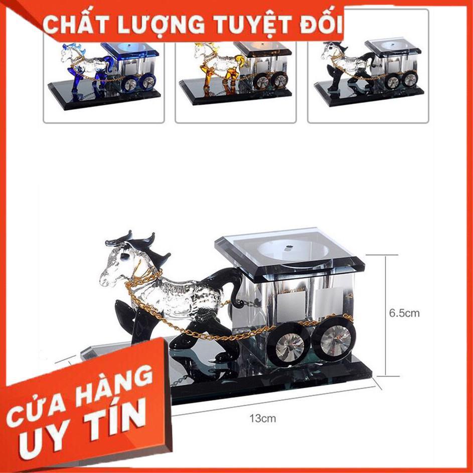 TƯỢNG NƯỚC HOA NGỰA KÉO XE PHA LÊ