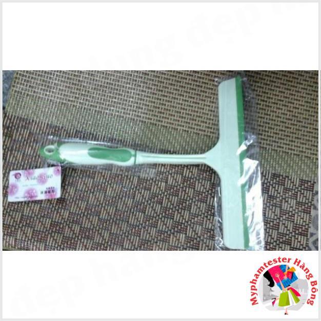 Cây gạt kính cầm tay siêu sạch cao cấp