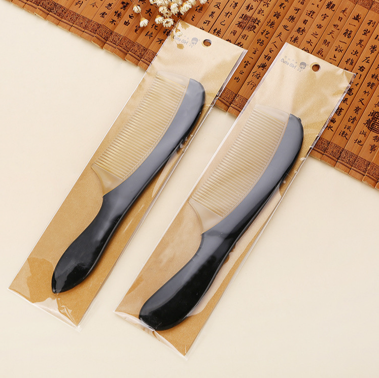 Lược chải tóc siêu tiện dụng độc đáo - Chiều dài 20cm