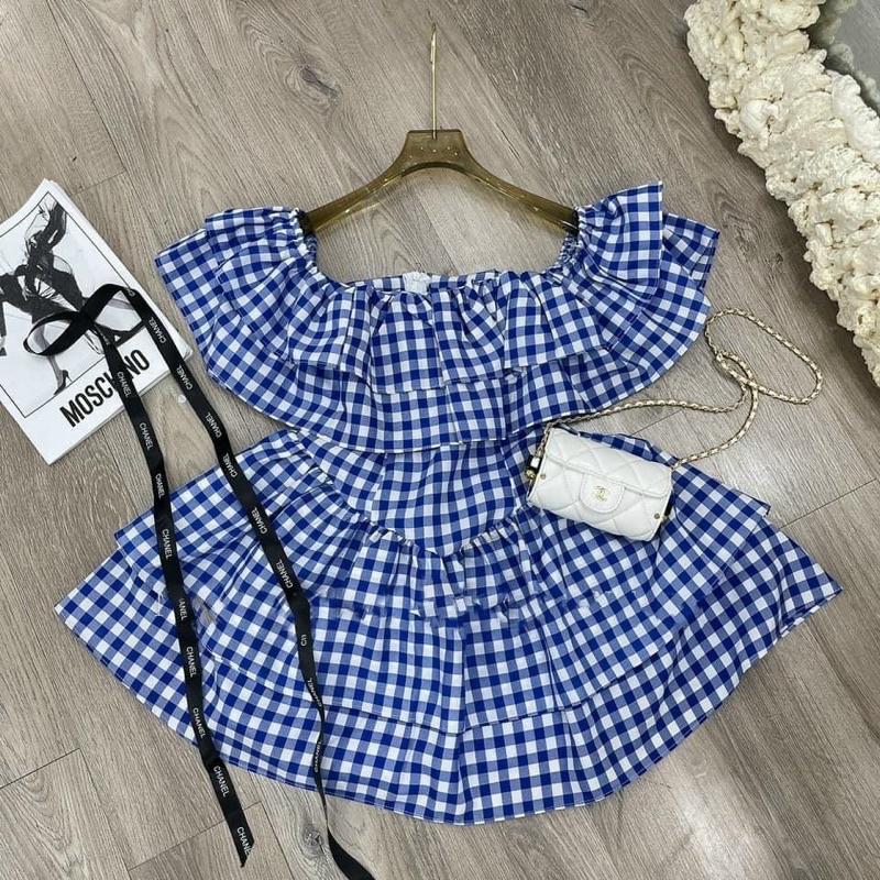 Đầm Bẹt Vai Caro Xanh Bèo Váy Xoè Tầng Siêu Xinh