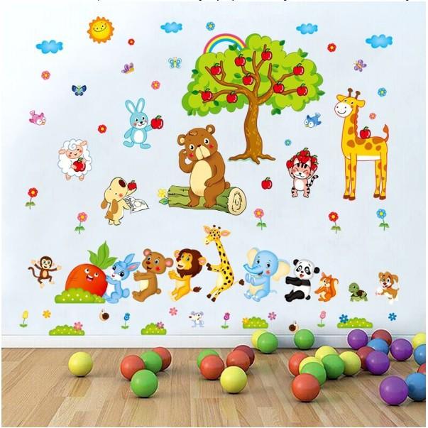 BỘ COMBO DECAL GHÉP ĐÔI TRANG TRÍ - Cây Táo vui nhộn kết hợp với Cà Rốt 01