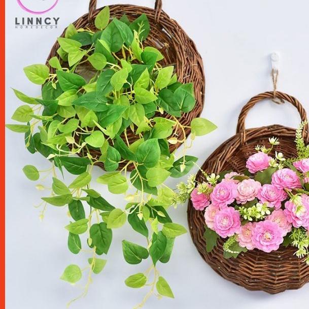 Hoa giả - giỏ hoa lụa treo tường mây tre đan nhiều mẫu trang trí nhà cửa, cửa hàng, văn phòng, lớp học
