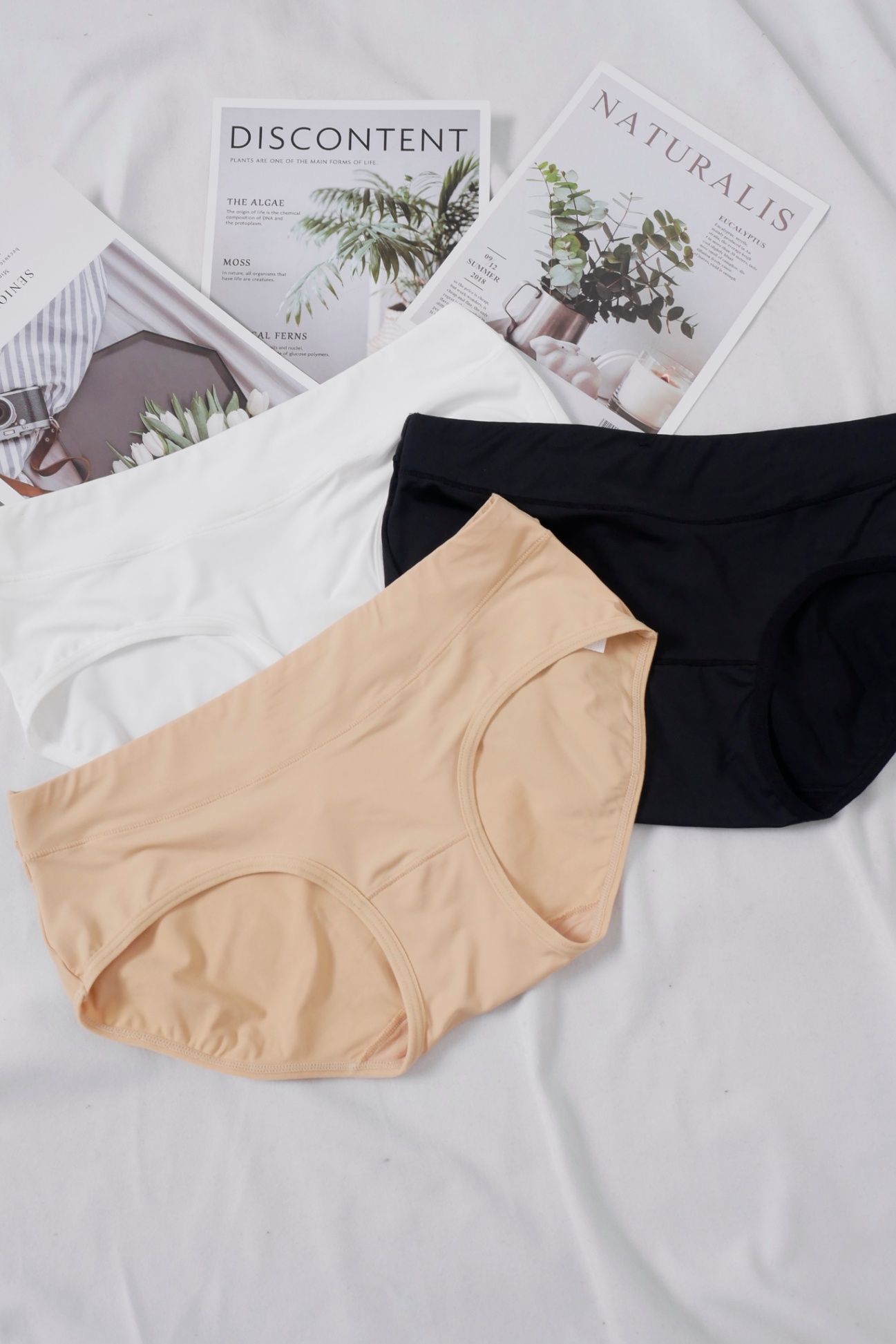 Combo 5 Quần Lót Nữ Thun Lạnh Trơn Voronin N9004, N9005 – Mát Lạnh, Êm Ái, Thoáng Khí