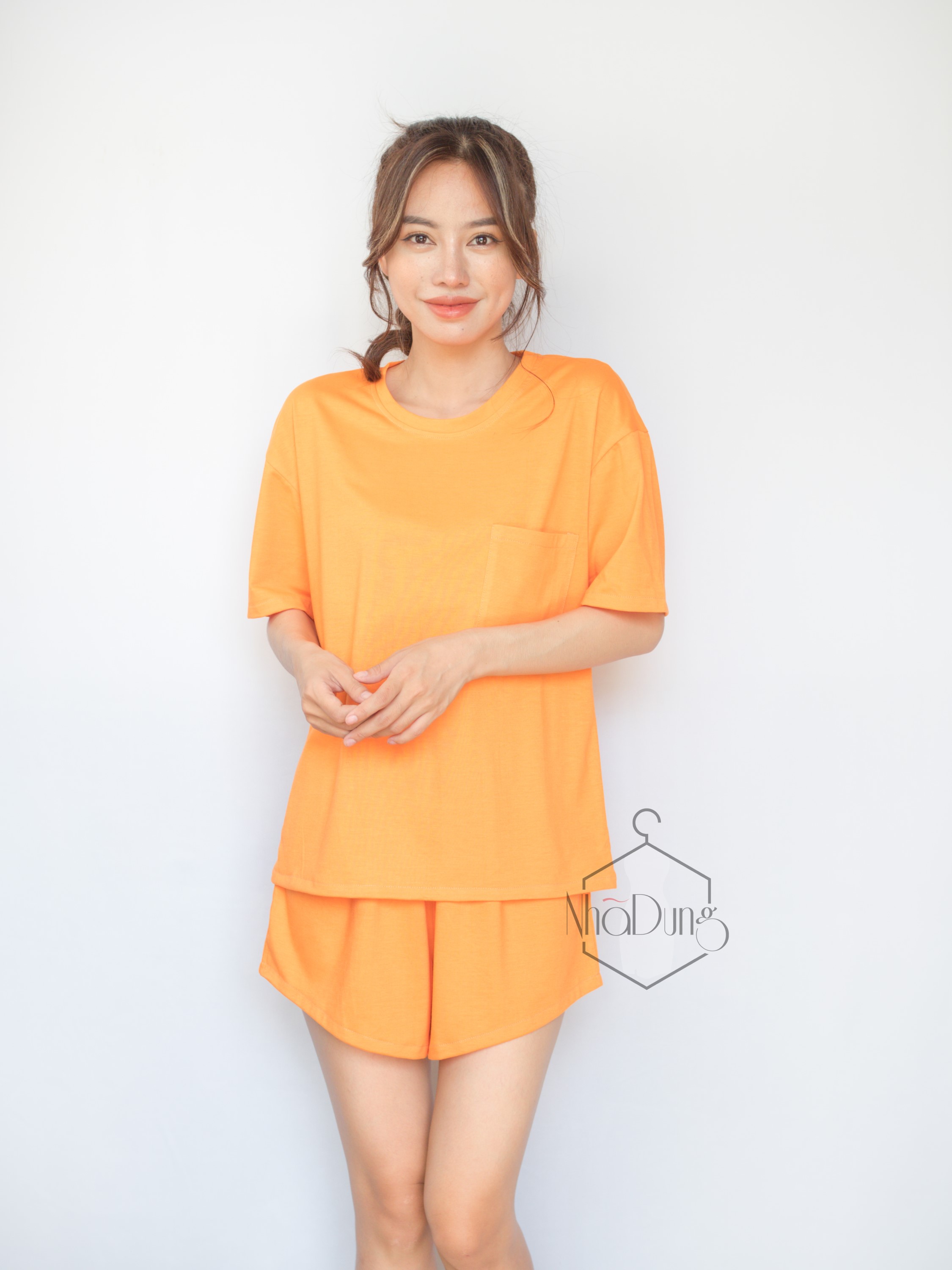 Đồ bộ nữ mặc nhà vải thun cotton trơn co giãn mềm mịn thấm hút mồ hôi đủ size từ 40-75kg - L