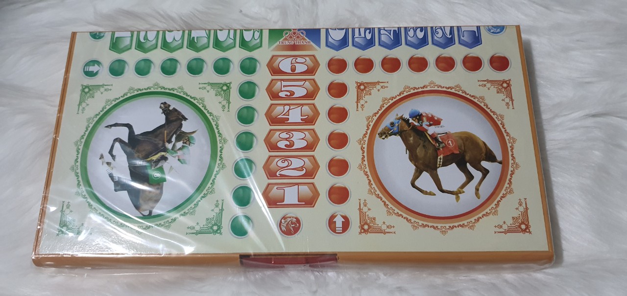 Bộ đồ chơi cờ cá ngựa lớn Trung Thành - Kích thước Ngang 42cm - Dọc 44cm