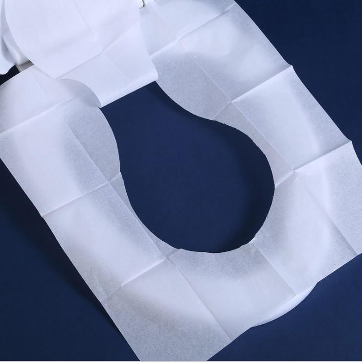 Giấy lót bồn cầu tránh vi khuẩn khi sử dụng nhà vệ sinh chung