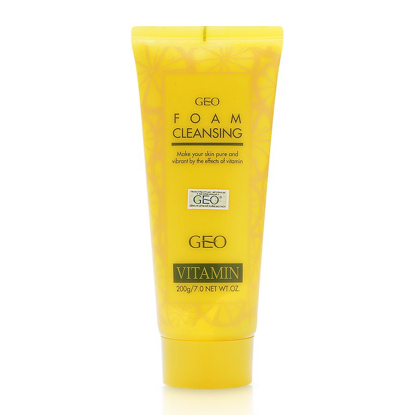 Sữa Rửa Mặt Trắng Da Vitamin C Foam Cleansing Geo