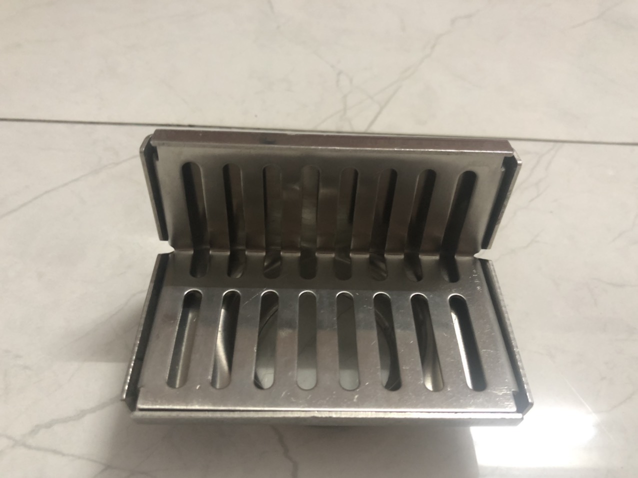 Phễu Thoát Vách Tường Góc Chữ L inox304, Phếu Thoát Ngang, Phễu Thoát Ban Công - Bảo Hành 5 Năm