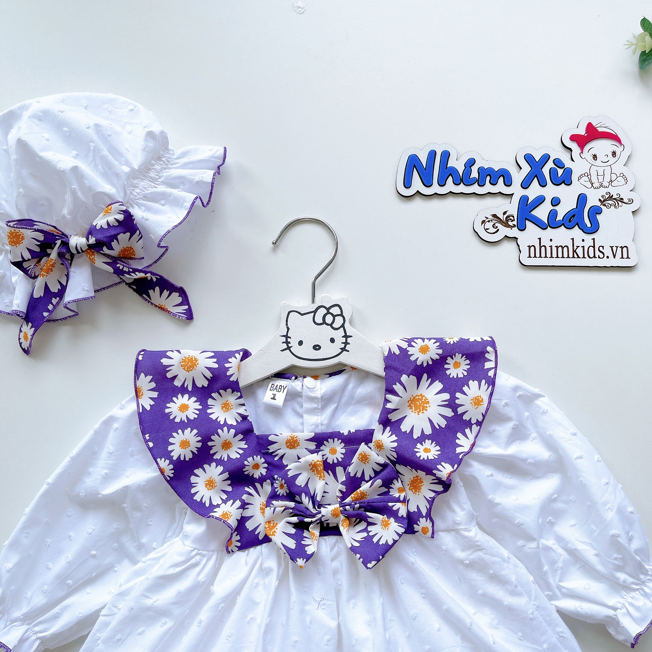 Body Váy Chân Tím Tặng Kèm Nón Và Giày Vải Cho Bé Gái 4-12kg