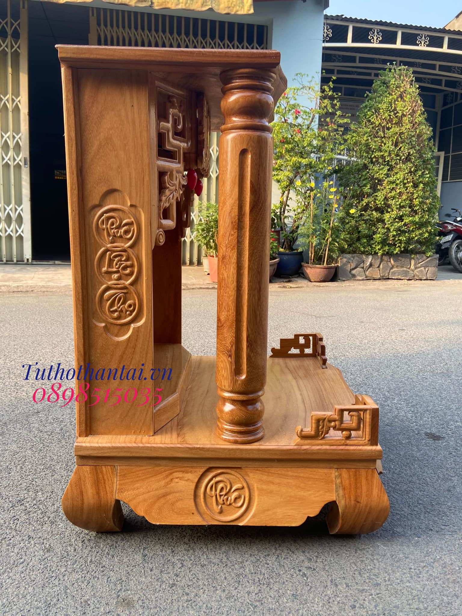 Bàn thờ thần tài cột Tròn Trơn 60 X 60 X 88CM