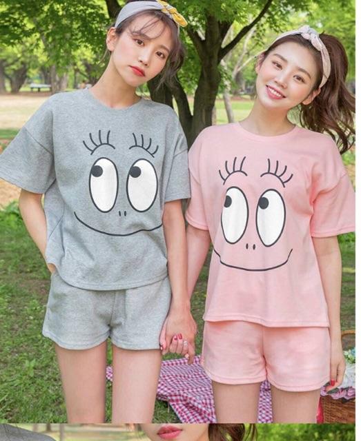 Bộ mặc nhà mắt nháy