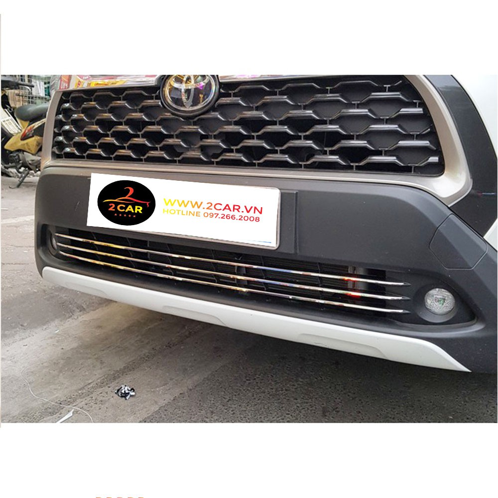 Ốp mặt Ca Lăng, calang xe Toyota Corolla Cross 2020, 2021, 2022 2023– 3 thanh Bên dưới biển số- ốp lưới tản nhiệt