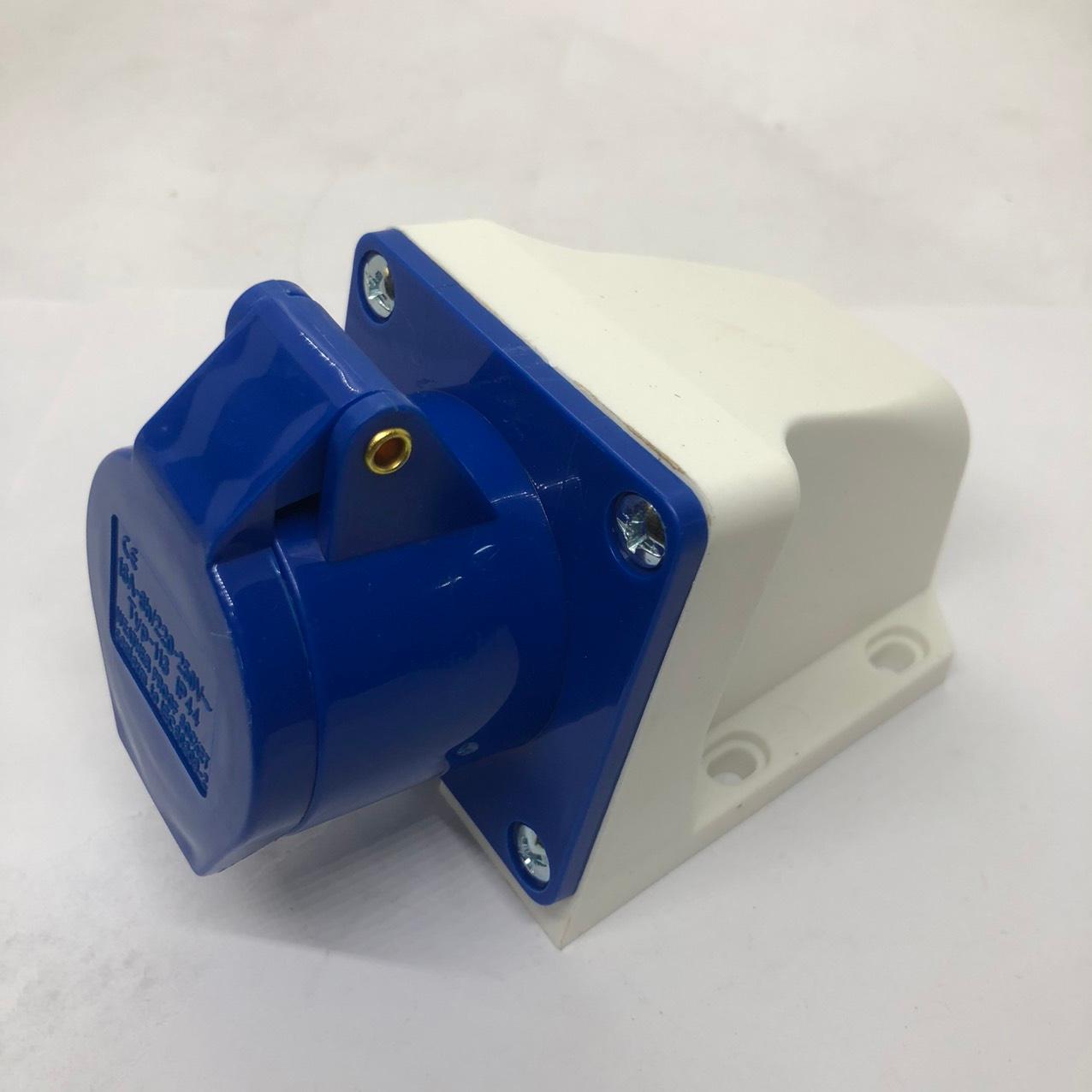 Ổ CẮM CỐ ĐỊNH CÔNG NGHIỆP 16A 2P+E IP44 LOẠI TỐT