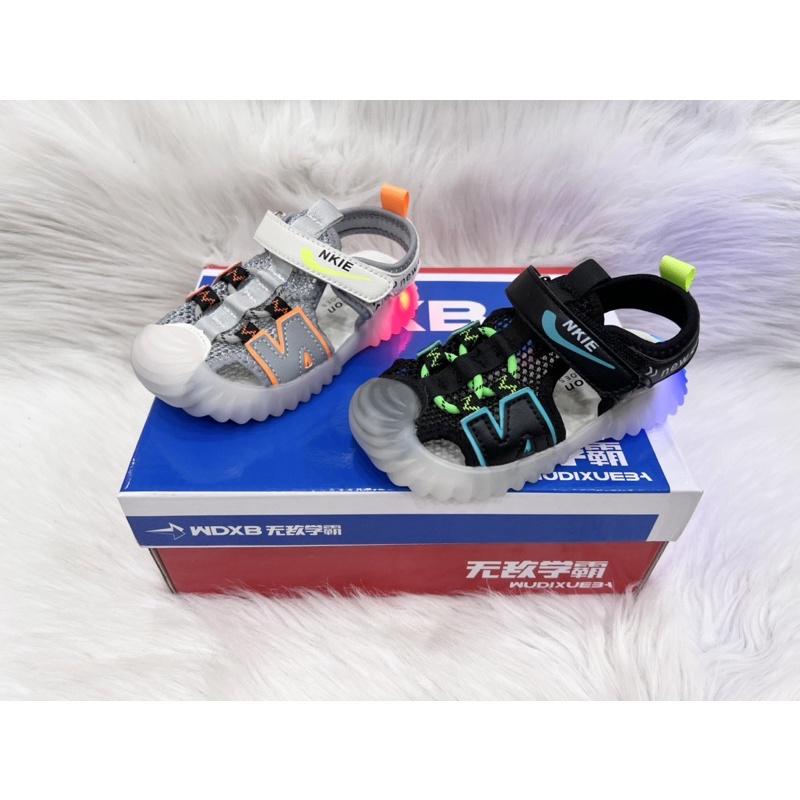 Sandal bé trai rọ chữ N đèn hàng cao cấp