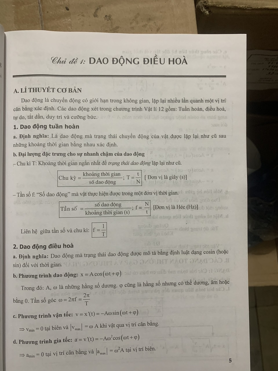 Cẩm nang ôn luyện thi THPT Quốc Gia,ĐH,CĐ môn Vật lí tập 1