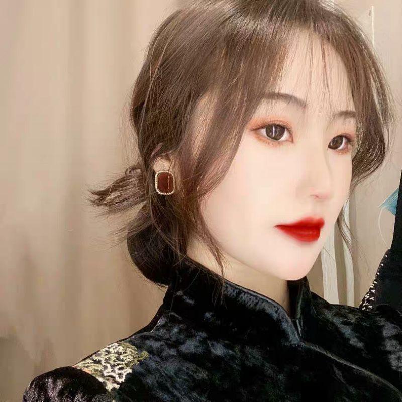 Sườn xám có sẵn sườn xám nhung đen thêu hoa có xẻ nữ tính phong cách trung hoa cổ điển vintage