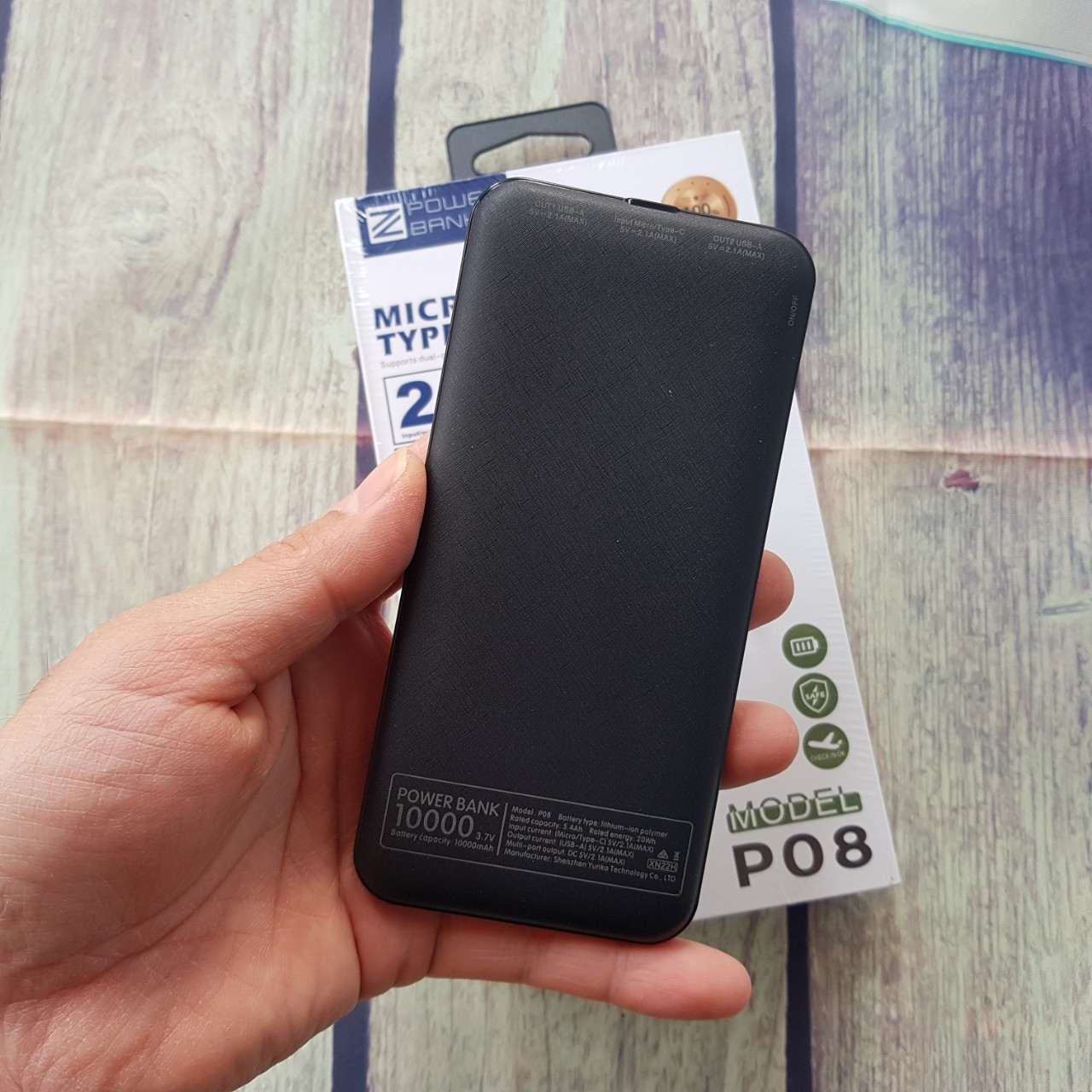 Pin sạc dự phòng 10.000 mAh P08 vỏ nhám