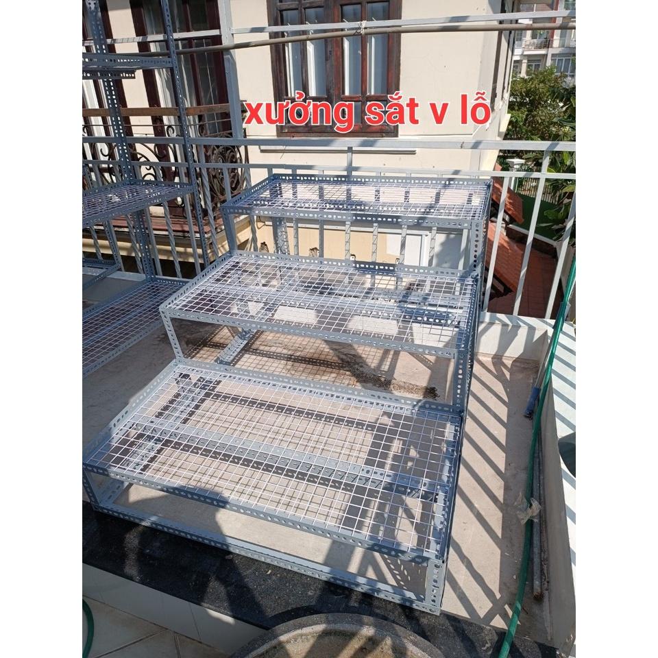 Kệ Sắt V Lỗ Bậc thang 3 bậc CÓ BÁNH XE( Lưới sắt ô vuông) khung sắt V3x3cm đa năng Cao NHIỀU KÍCH THƯỚC