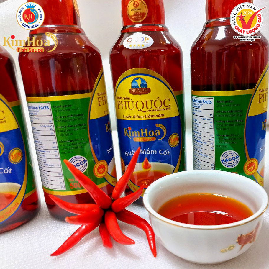 Nước mắm Cốt Kim Hoa Phú Quốc 35 đạm chai nhựa 500ml