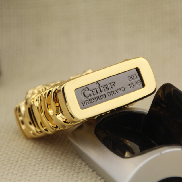 Vỏ Hột Quẹt Bật Lửa Chief CF0962J Họa Tiết Rồng Cuộn Ngọc Đỏ Đẹp Độc Lạ - Dùng Xăng Bấc Đá Cao Cấp