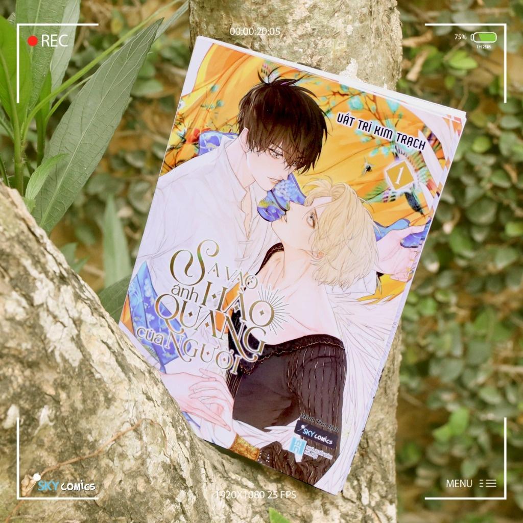 Sách Sa Vào Ánh Hào Quang Của Người - Bản Quyền