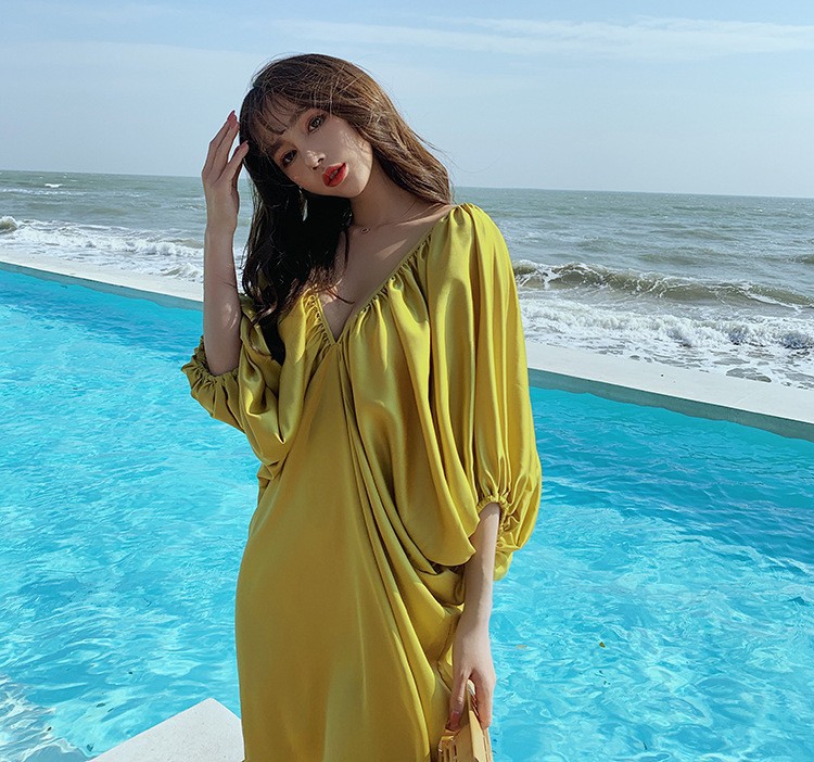 Đầm maxi lụa vàng xinh xắn - Hàng nhập HATI - DMXX0934