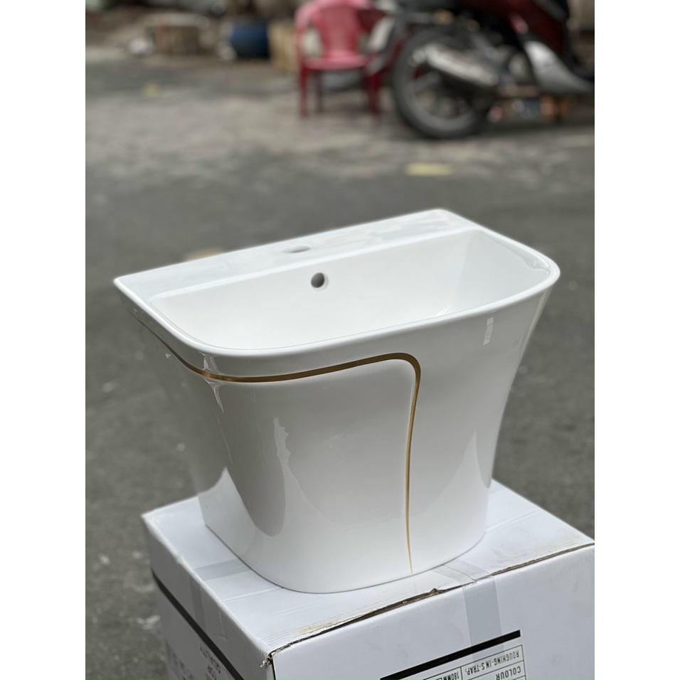 LAVABO TREO TƯỜNG  LIỀN KHỐI TRẮNG SỌC VÀNG