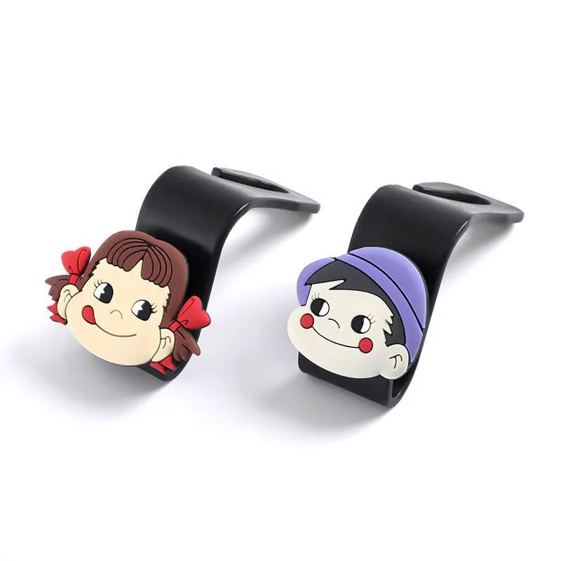 Móc Treo Đồ Sau Ghế Ôtô Họa Tiết Hoạt Hình 3D Đáng Yêu