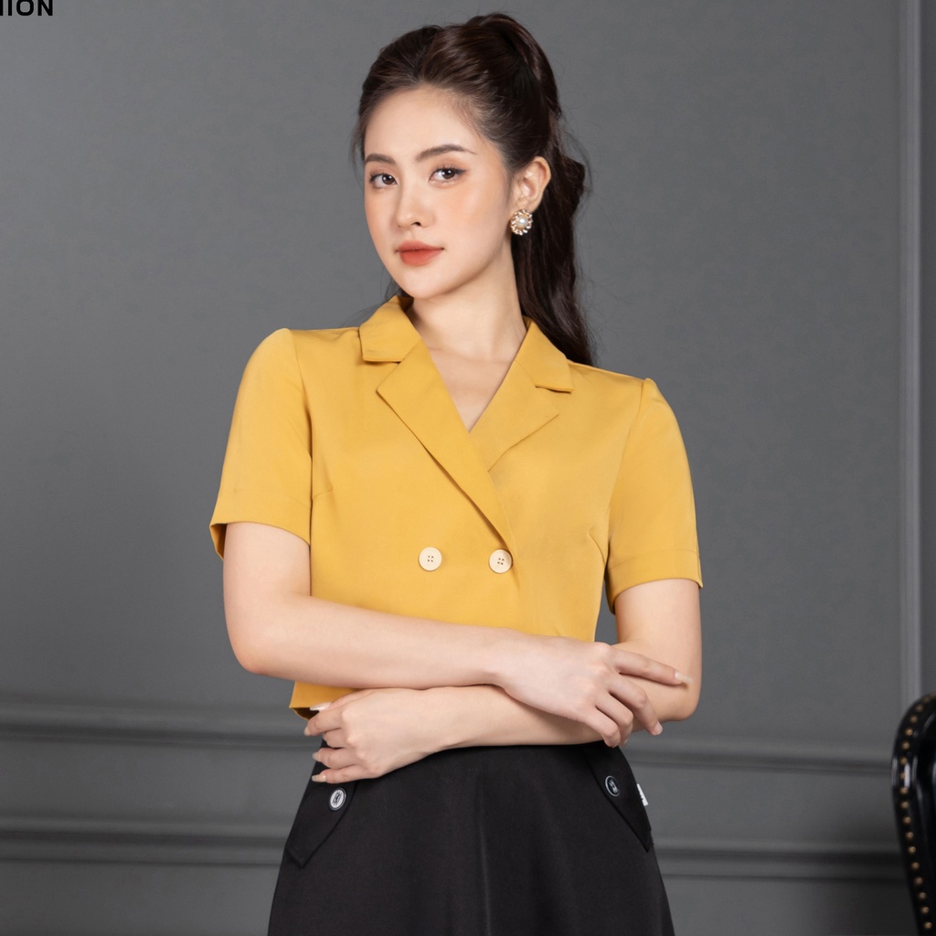 Áo sơ mi nữ cổ vest 4 cúc croptop ngắn tay thời trang thiết kế UK Fashion vải Hàn không nhăn màu tím, vàng NKSM2206009