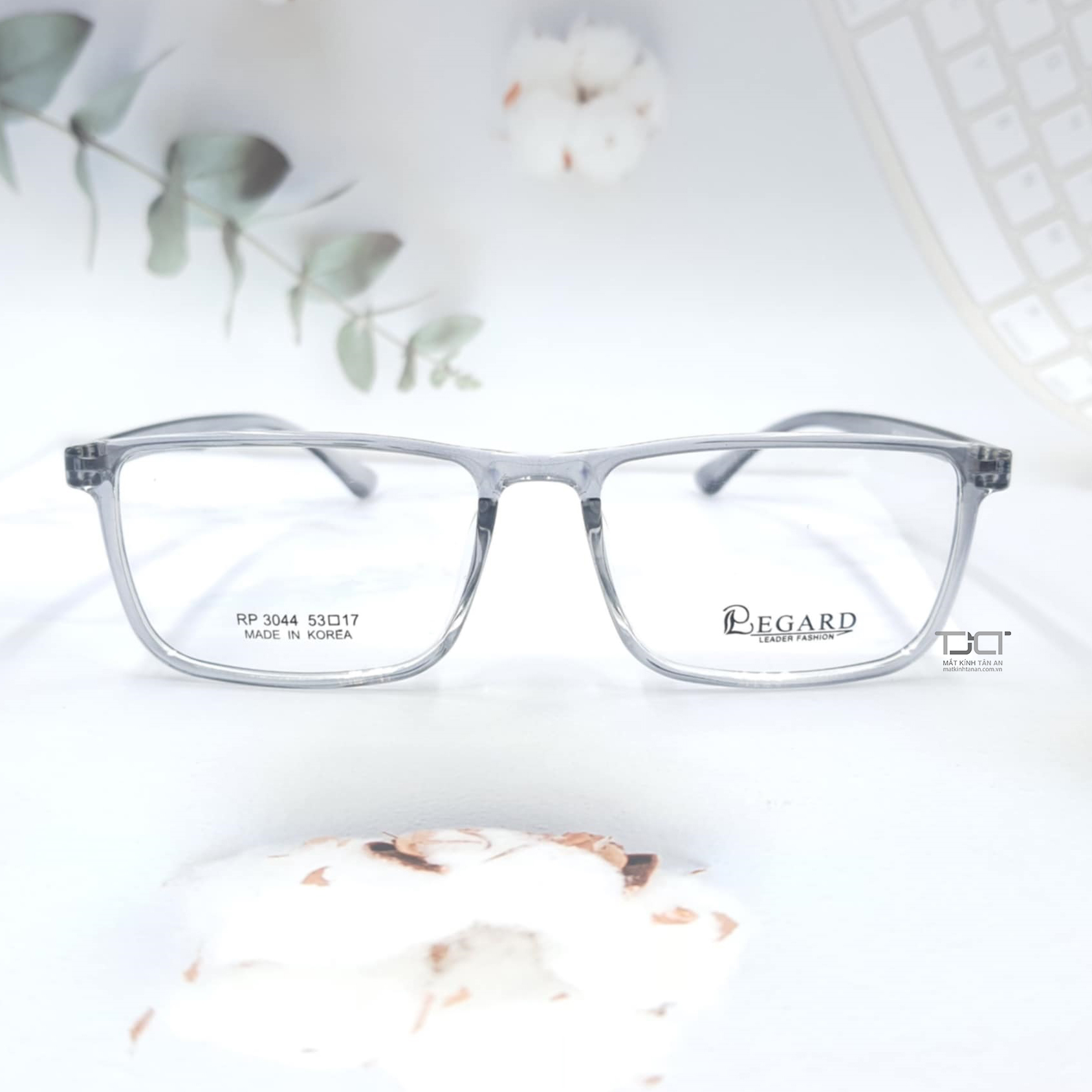 GỌNG KÍNH CẬN NAM NỮ, PHOM VUÔNG, CHÍNH HÃNG REGARD RP3044