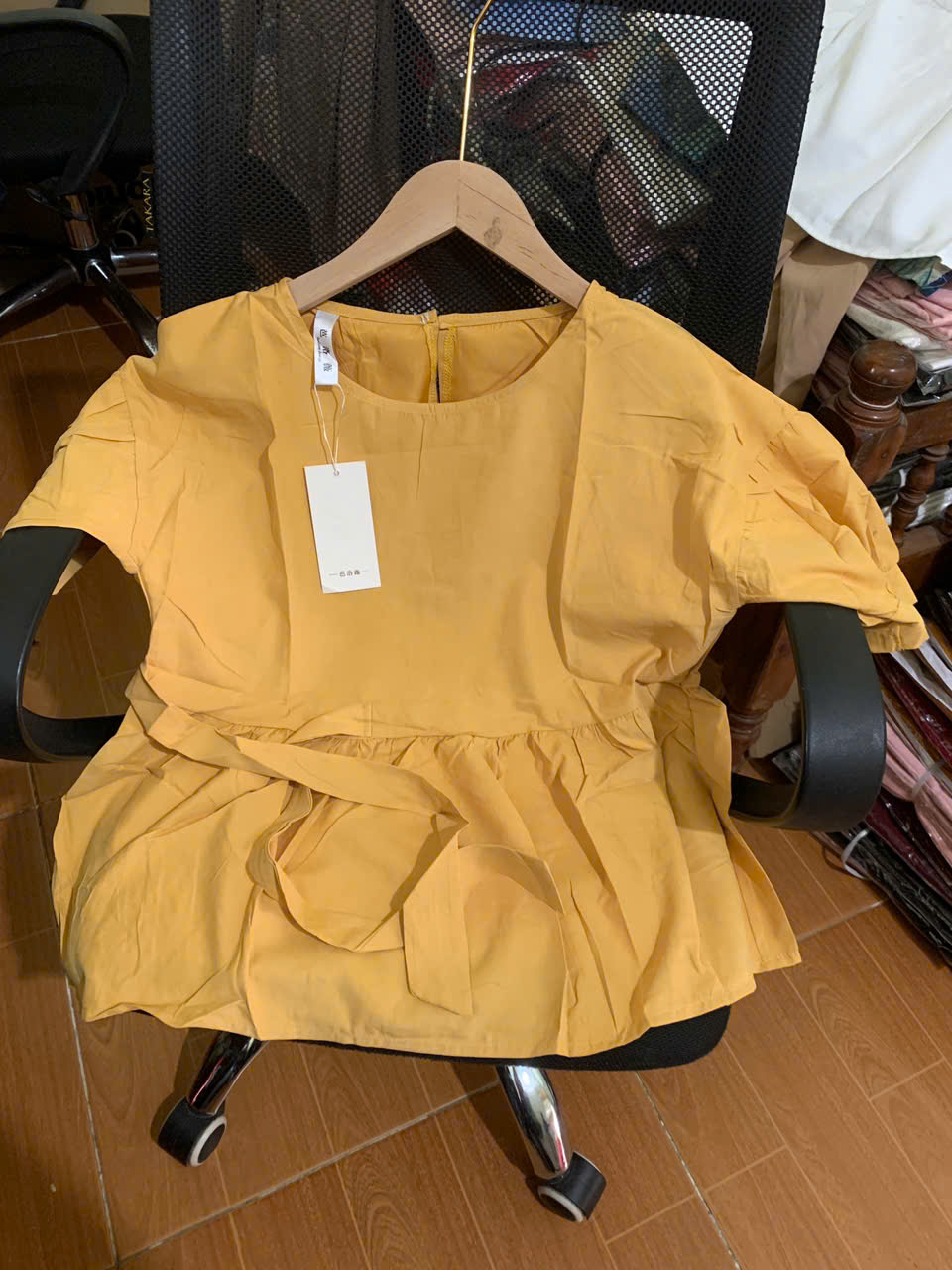 Áo kiểu nữ đẹp form rộng hàng Quảng châu, chất liệu vải mềm mát, phong cách Hàn Quốc, Áo Babydoll tay ngắn NeSa Shop