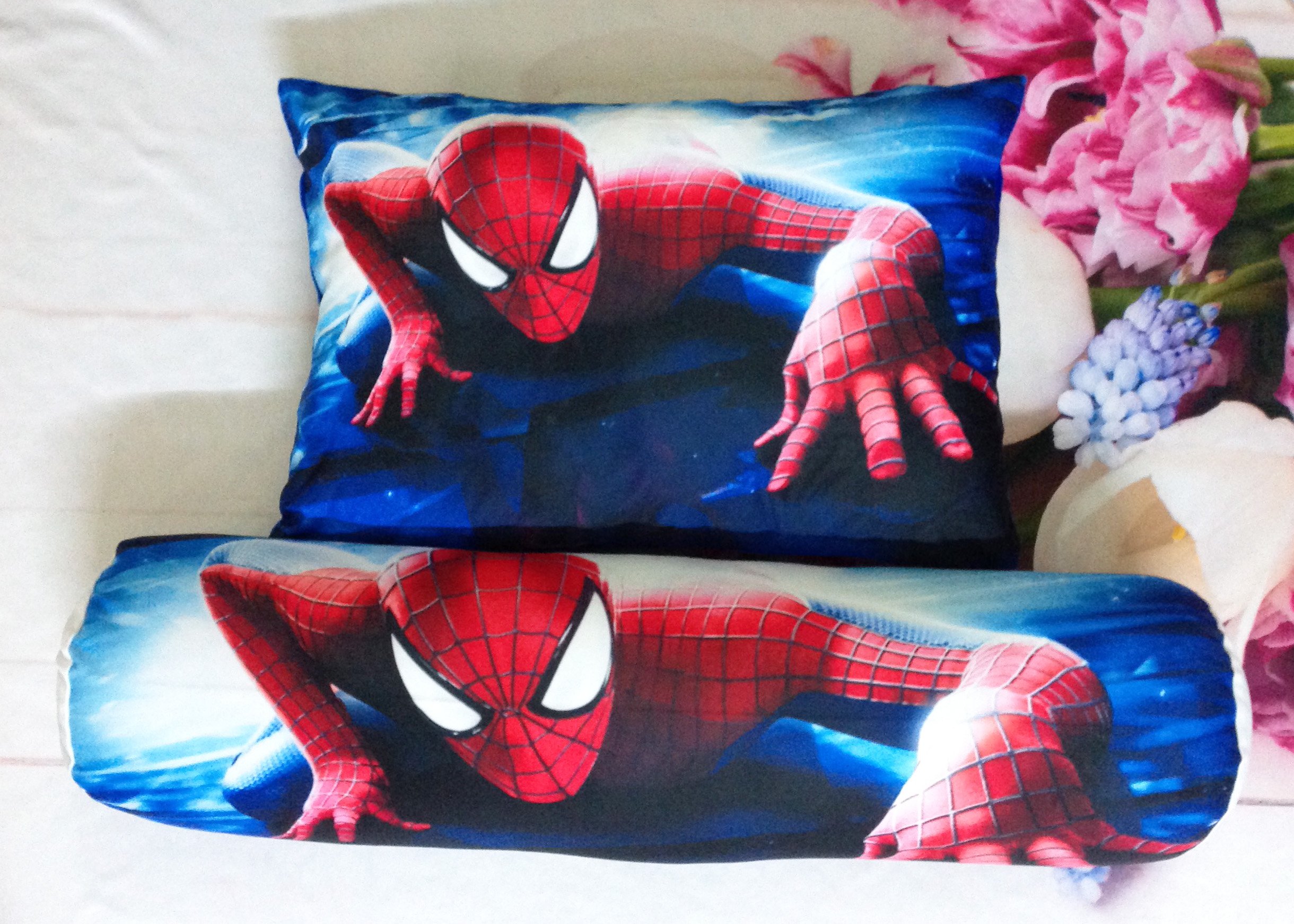 Set vỏ gối nằm và vỏ gối ôm mẫu Người nhện Spiderman