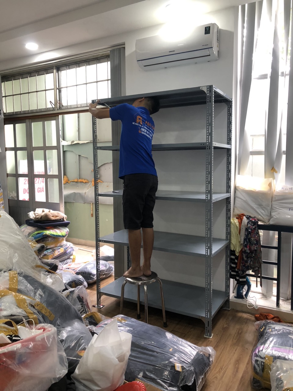 KỆ SẮT V LỖ đa năng - kệ kho hàng Loại dày, chịu tải tốt