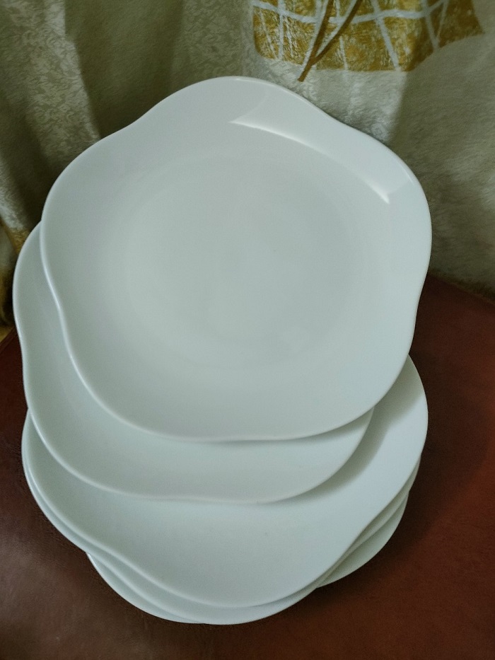 Đĩa sứ hoa mai cao cấp size lớn 23cm