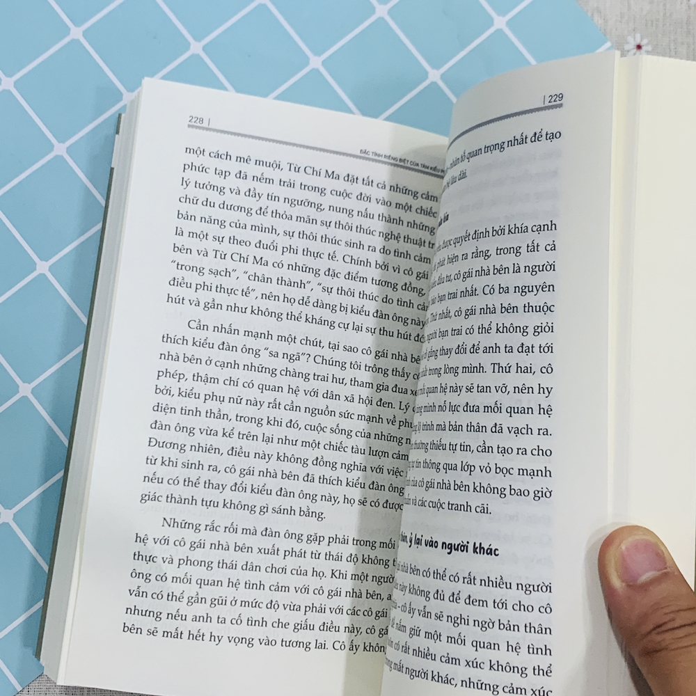 Sách Giải Mã Phụ Nữ: Đàn Bà Khó Hiểu Hay Đàn Ông Không Hiểu?