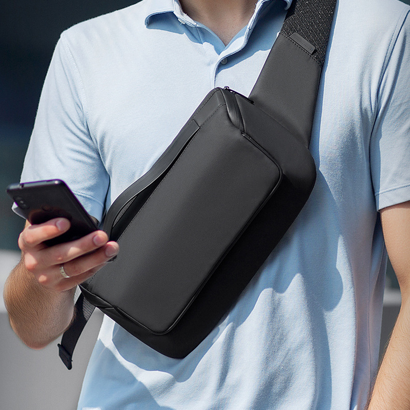 Túi đeo chéo thể thao dành cho iPad chống trộm khóa YKK cao cấp