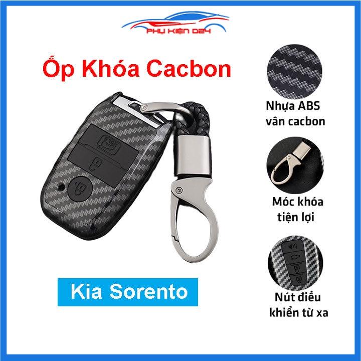 Ốp vỏ bọc chìa khóa xe Sorento sợi nhựa cacbon kèm móc treo Inox