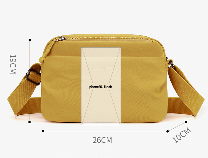 Túi đeo chéo nữ phong cách dễ thương – BEE GEE DCNU1094