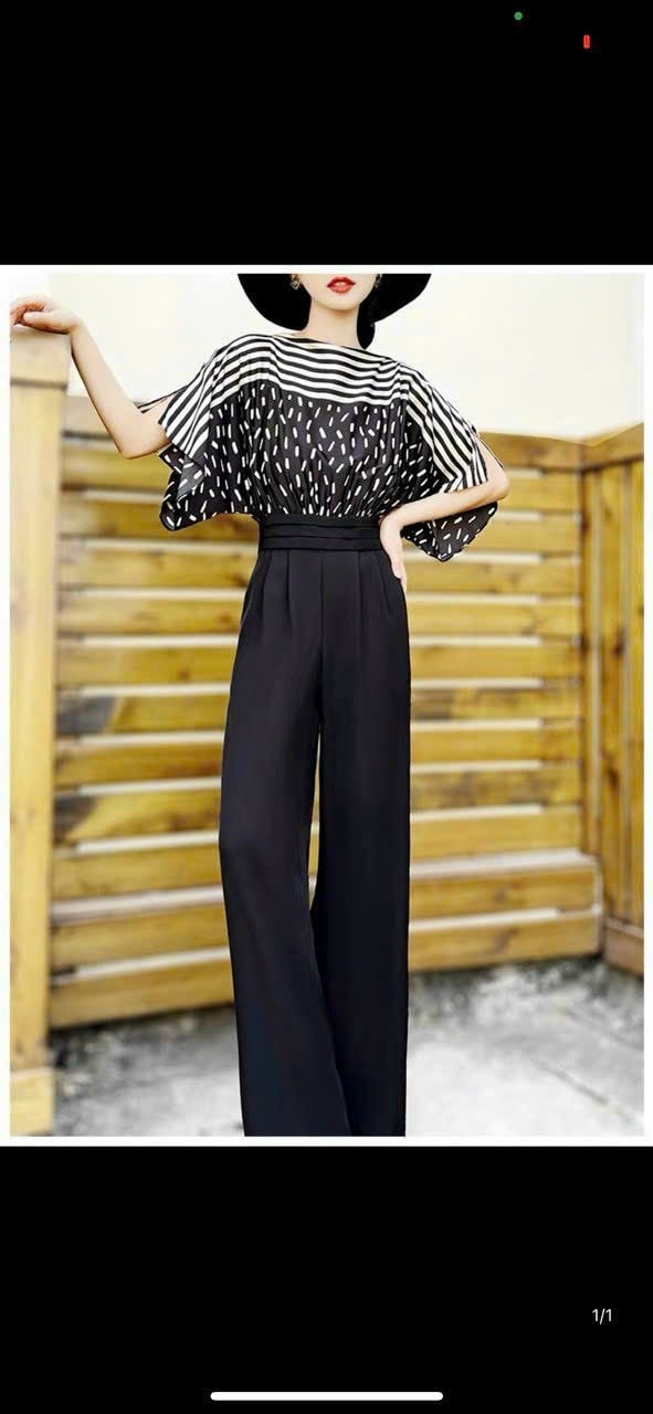 JUMPSUIT LỤA HỌA TIẾT TAY XẺ XẾP LY EO CAO CẤP