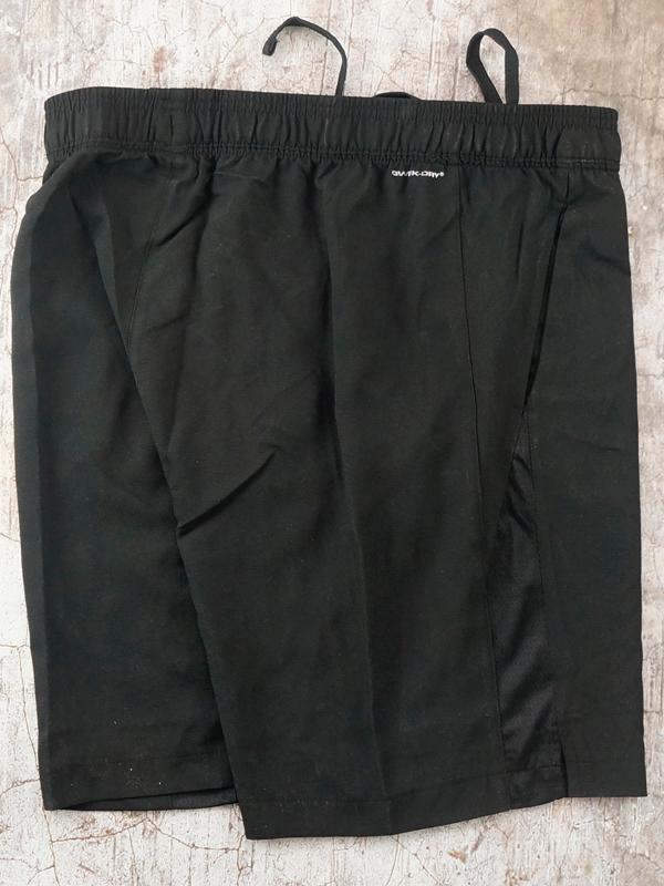 Quần Tập Gym Nam Layer8 Signature 9inch Qwick Dry Shorts - SIZE XL