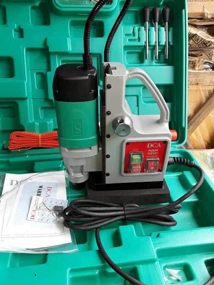 MÁY KHOAN TỪ 900W DCA AJC30 - HÀNG CHÍNH HÃNG