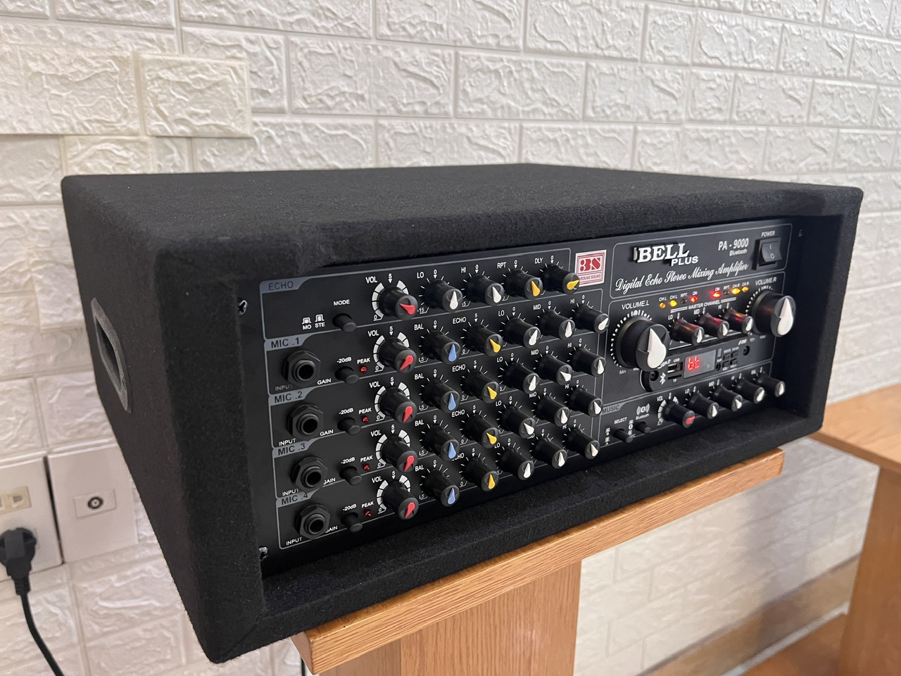 Âmpli bọc nỉ 16 sò karaoke và nghe nhạc cao cấp BellPlus PA - 9000