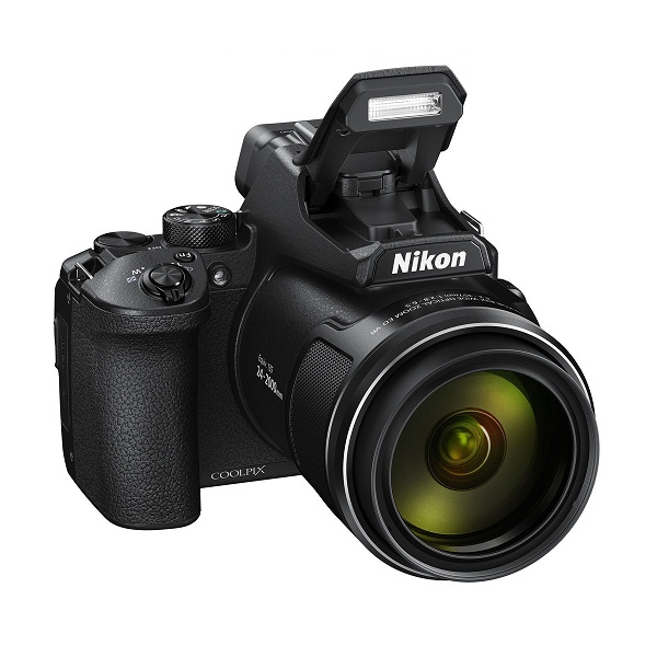 Máy ảnh Nikon P950
