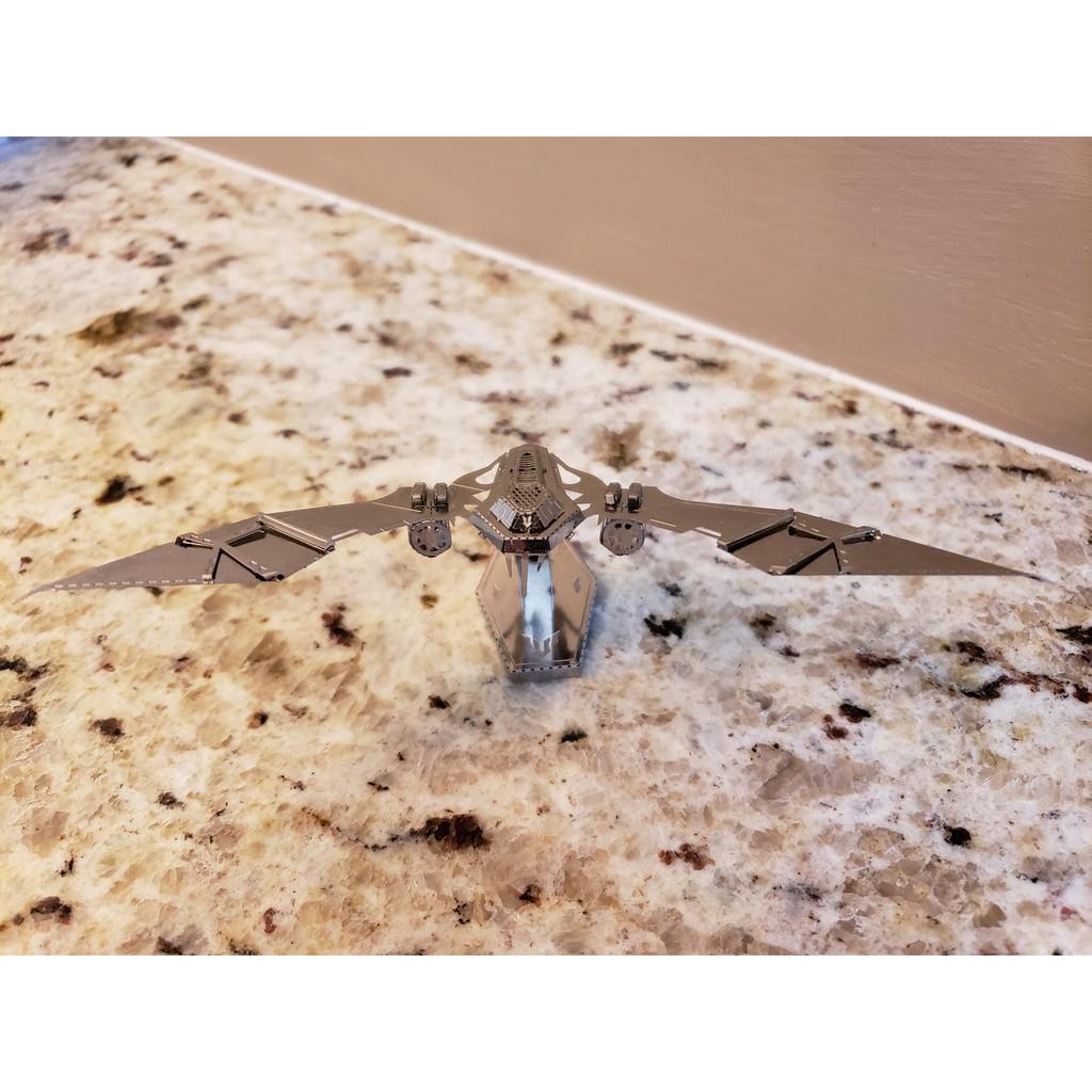 Mô Hình Lắp Ráp 3d Phi Thuyền Không Gian Batman X