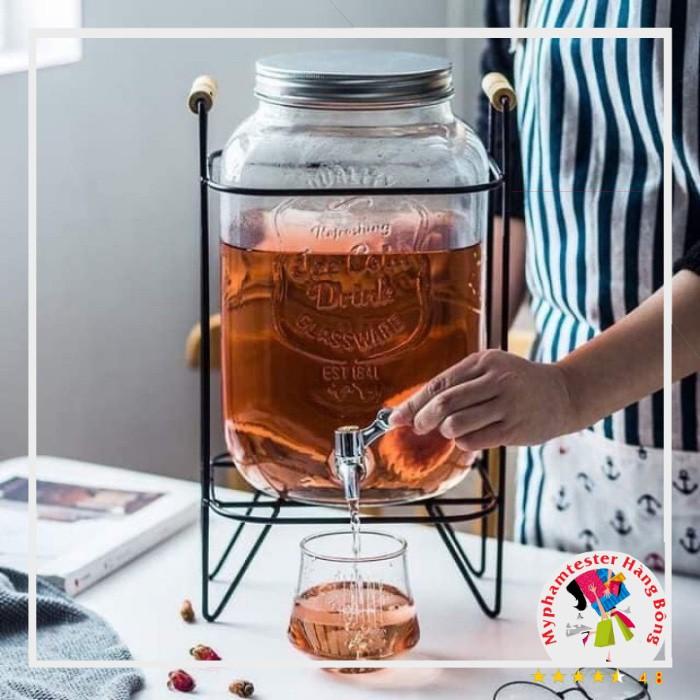 Bình đựng nước thuỷ tinh có vòi rót